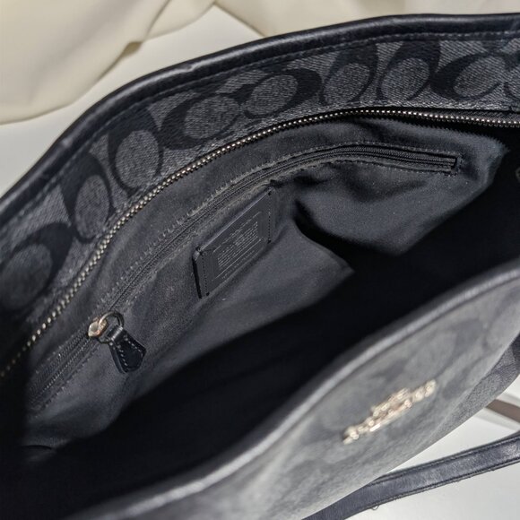 Coach Signature Canvas Black/Grey City Tote - Picture 4 of 8